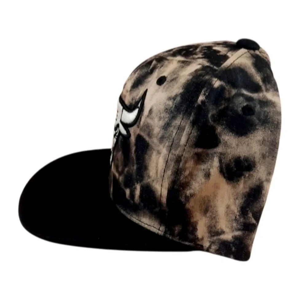 Mitchell and Ness NBA Chicago Bulls Snapback Cap/Hat Camo/Black Ball Cap